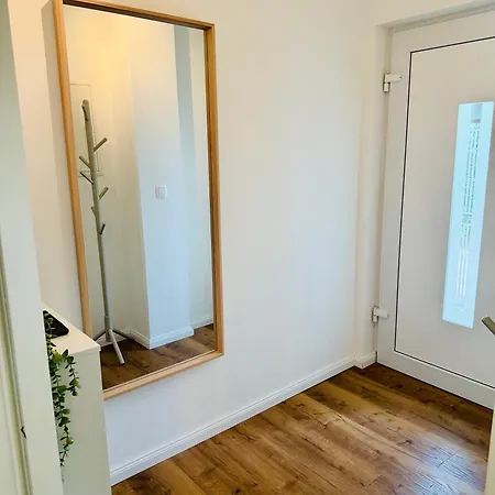 Apartment Glacis I - Sonnenterasse & Kostenlose Parkplaetze