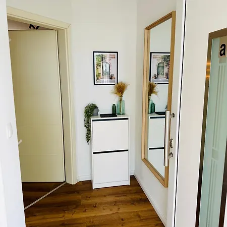 Apartment Glacis I - Sonnenterasse & Kostenlose Parkplaetze *